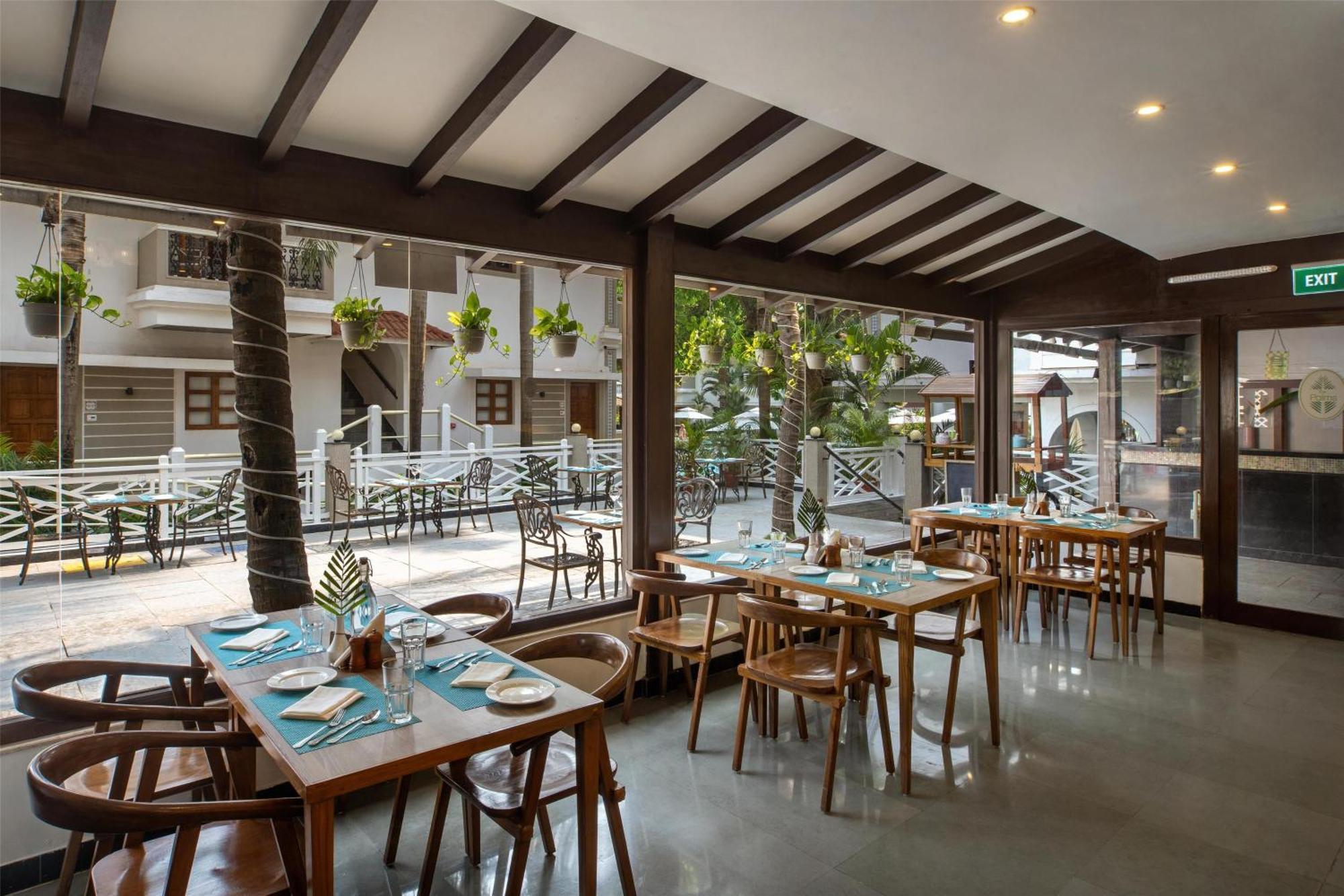 Radisson Goa Candolim Exterior foto